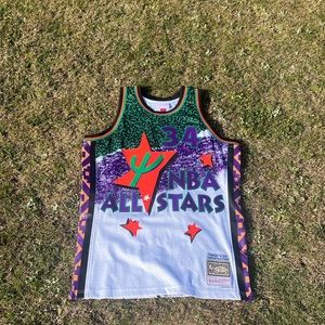 All Star 1995
HAKEEM OLAJUWON Jersey